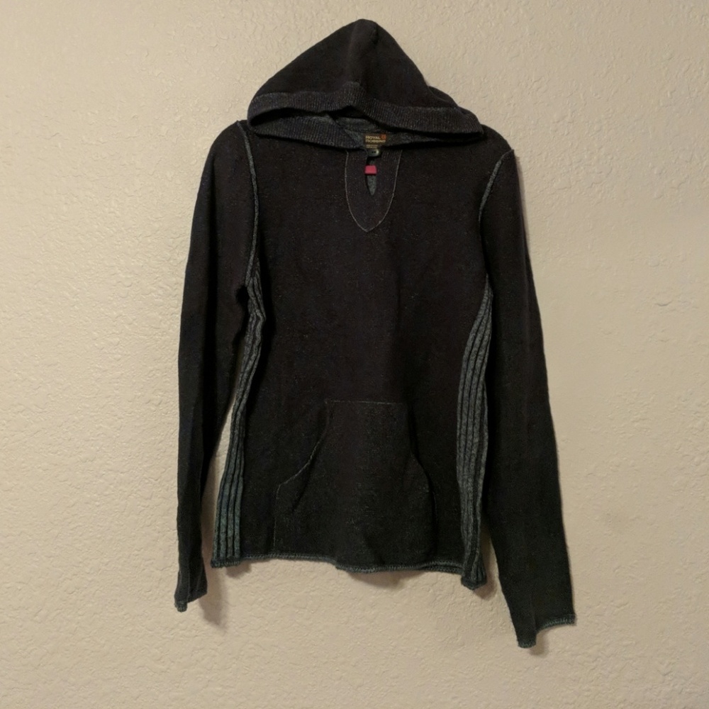 Royal Robbins Blue Sweatshirt